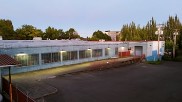 18567694