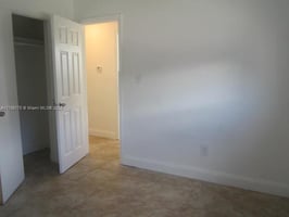 23006916