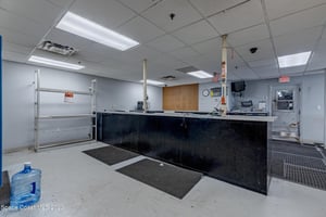 15570120