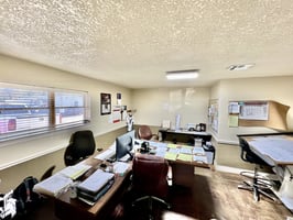 27152929