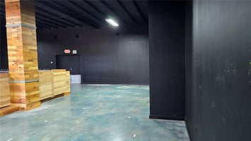 21049003