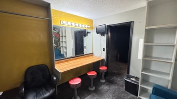 29764151