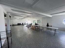 31704611