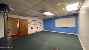 32340238