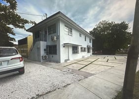 21373883