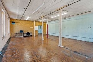 21598589