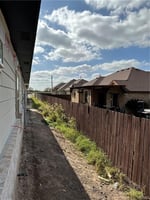 13659047