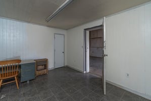 13725575