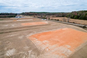 13732513