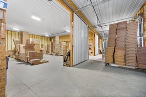 31604029