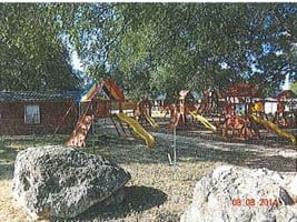 527735