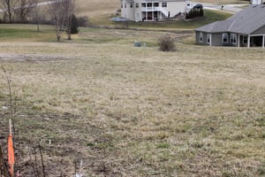11841 FLINT RIDGE RD SE Heath OH 43056-9799 APN: 01110000200000055300 ...