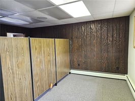 24695383