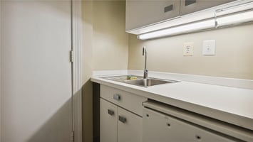 25697495