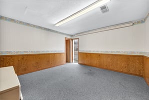 15607951