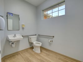 29031572