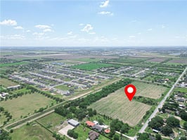 16608556