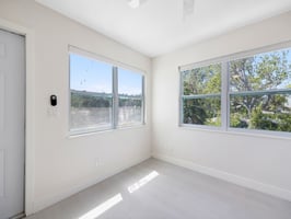 23027300