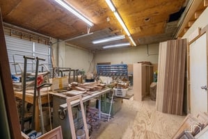 30450689