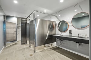 24135639