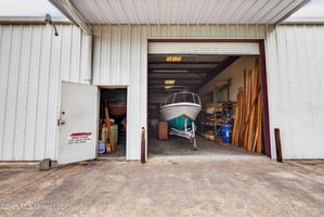 31472384
