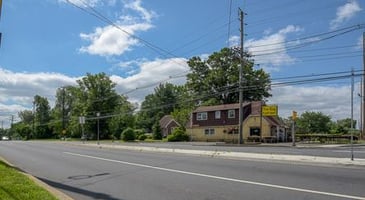 603225