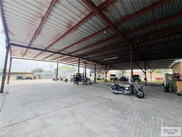 33522957