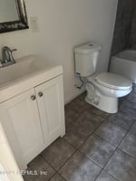 18133957
