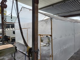 18425447