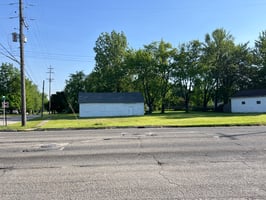 18300273