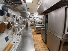 32580244