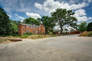 18547018