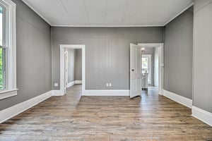 18552137