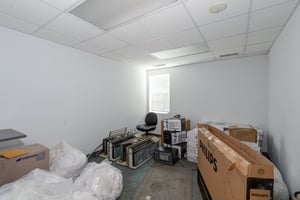 18552863