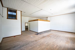 18569353