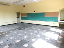 18575187