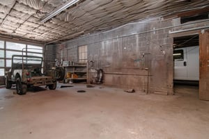 27905708