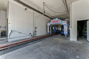 18681188