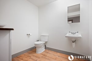 31733712