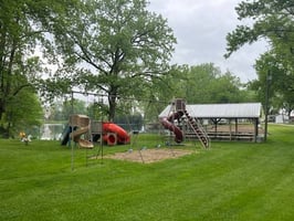 18996556