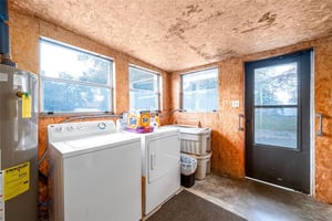 22316518