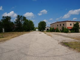 31368310