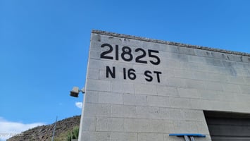 25735588