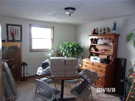 21688316