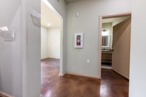32633249