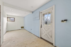 32937402