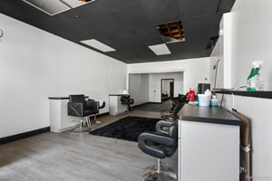 25738074