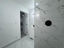 29030169