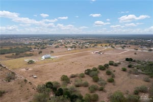 20956643