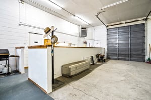 20931768